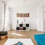 Apartment Calesas *